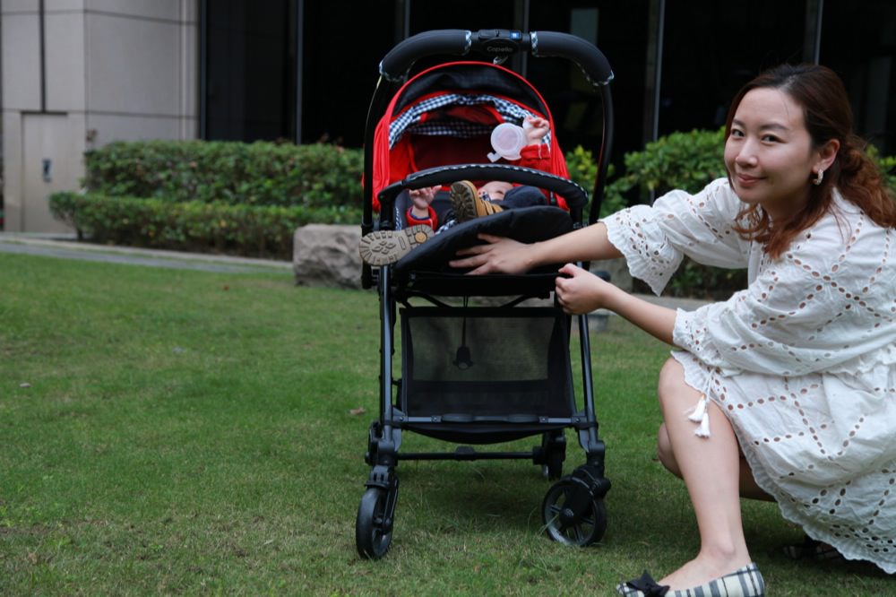 韓國得獎推車推薦，秒收好方便讓媽媽出門好優雅的韓國品牌CAPELLA S201 Wi-Lite卡培樂巧飛輪推車
