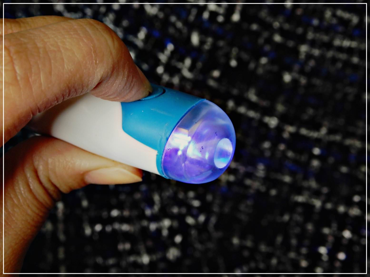 健康無價！情侶夫妻交換禮物推薦，看得見齒垢的赫睿LED替換式「潔淨光牙刷」