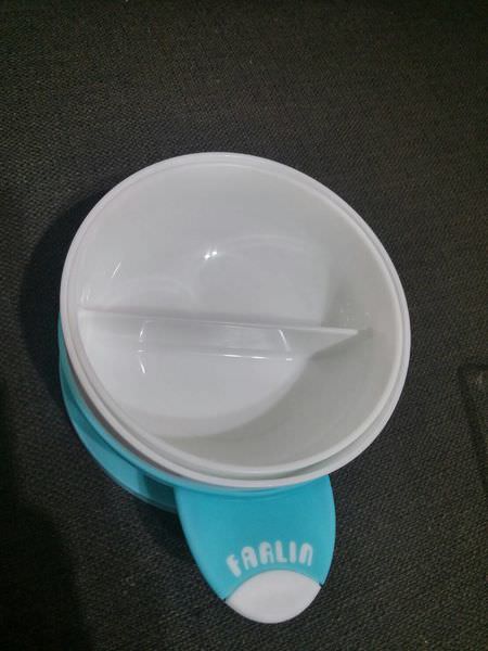 MIT台灣製造的華林Farlin繽紛蹦蹦碗跟兒童吸管學習水杯