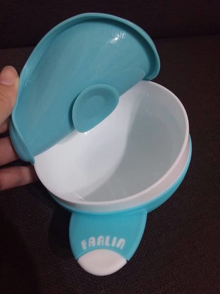 MIT台灣製造的華林Farlin繽紛蹦蹦碗跟兒童吸管學習水杯