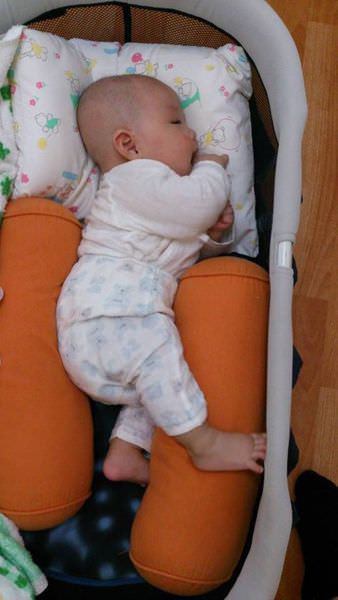 寶寶自行入睡分享-包巾 奶嘴 側睡 好睡環境