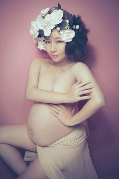 懷孕必拍!! Vogue時尚雜誌風格的孕婦寫真推薦, 台北人都願意跑去台中拍的601攝影工作室孕婦照