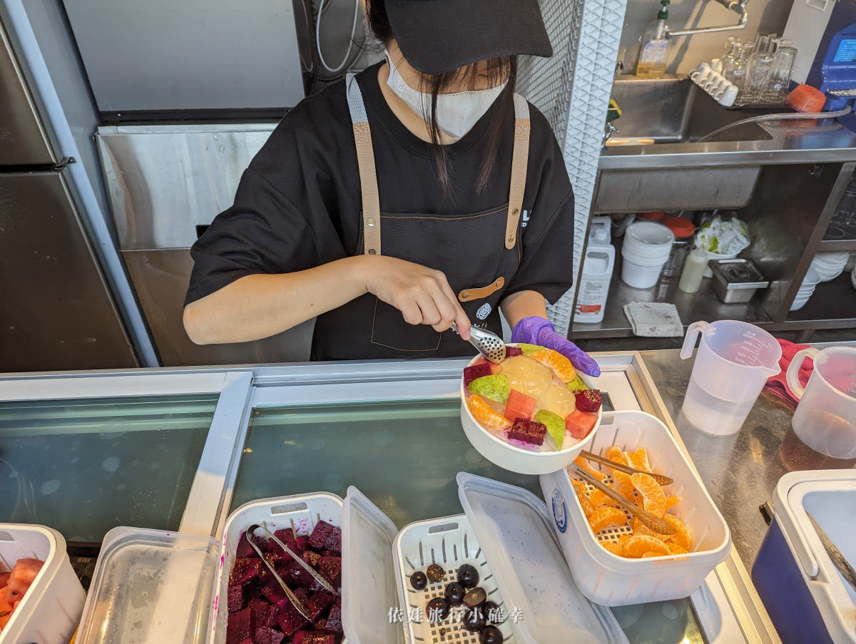小琉球冰店推薦，「小本愛玉」的海龜愛玉冰，大家推薦的必吃網美美食
