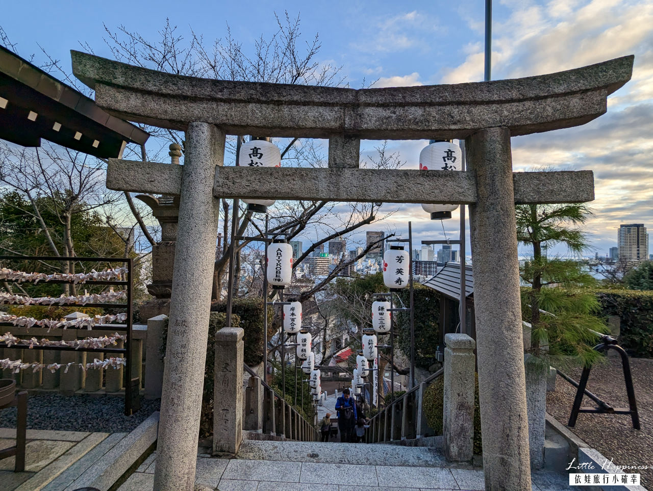 神戶景點推薦，北野異人館上的天滿神社，800年歷史聽說求學業跟戀愛很厲害